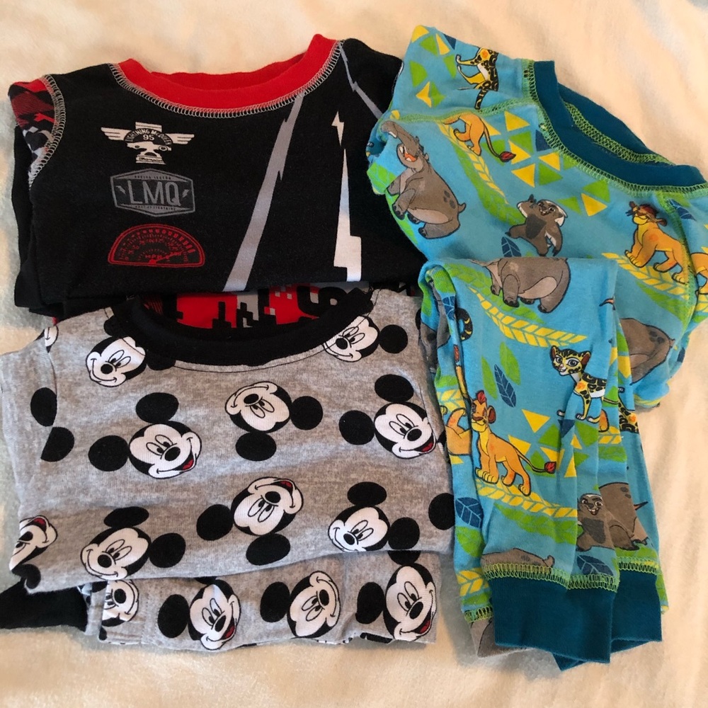 Set of 3 Disney character PJs size 2T